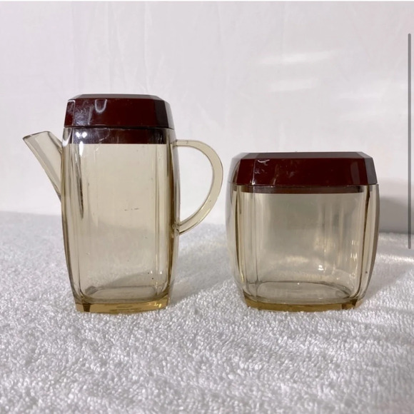 Vintage Brown Thick Hard Plastic Creamer &  Sugar Dish With Lids - Picture 3 of 11